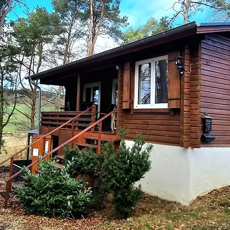 Prázdninový dům Waldnest Whirlpool & Naturblick Eifel *