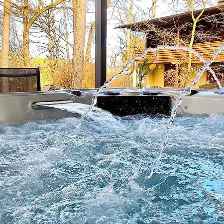 Waldnest Whirlpool & Naturblick Eifel Lirstal