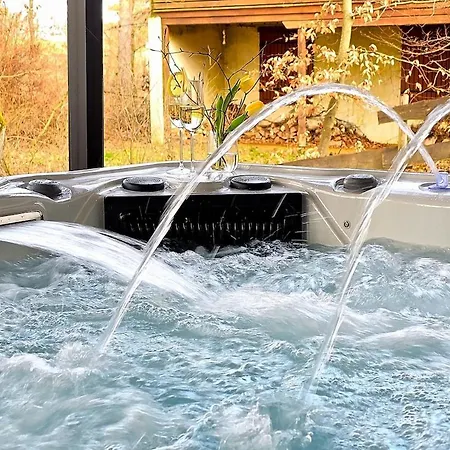 Waldnest Whirlpool & Naturblick Eifel Lirstal